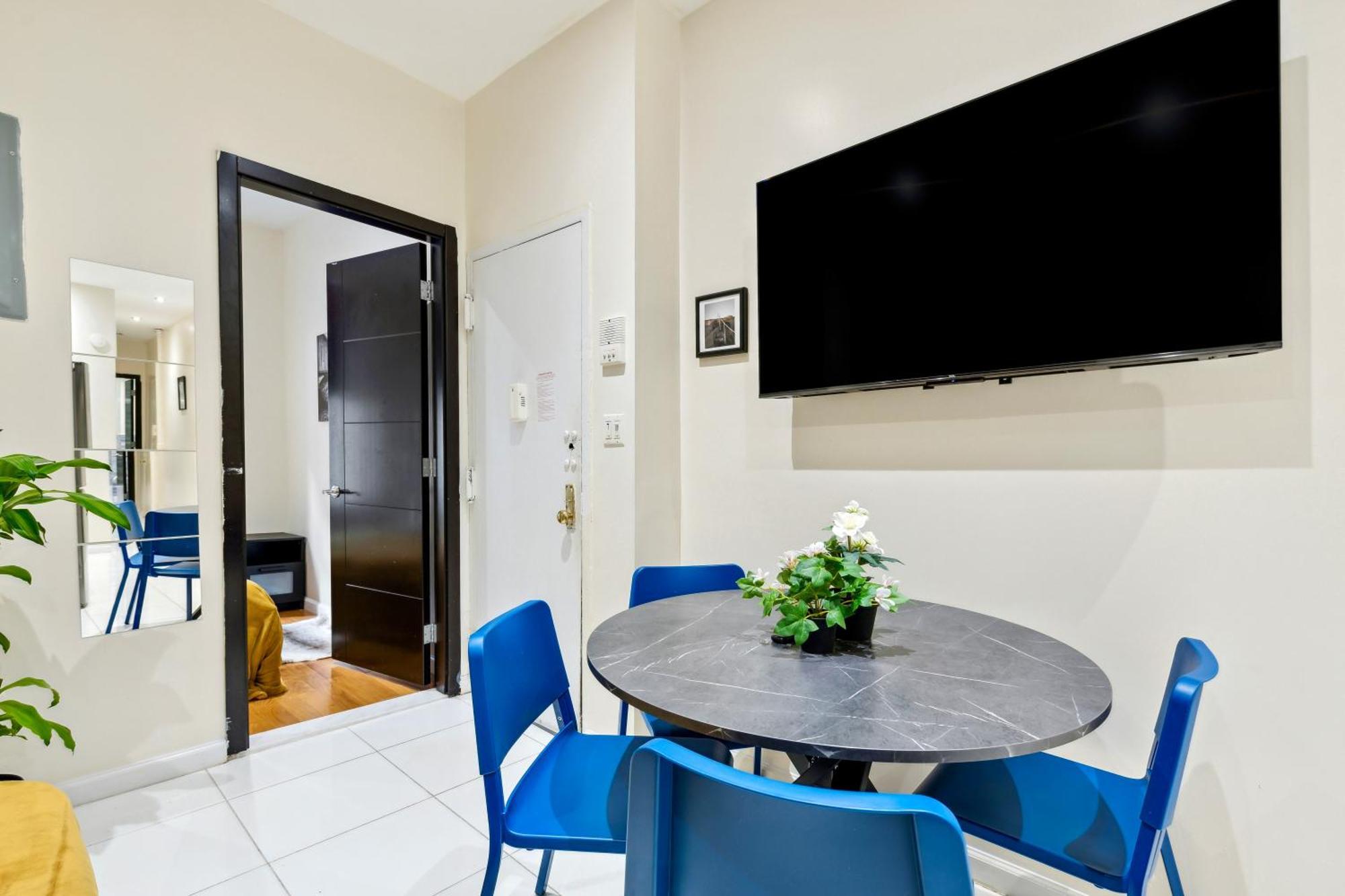 Central & Cozy 2 Bd Apt In Manhattan 뉴욕 외부 사진