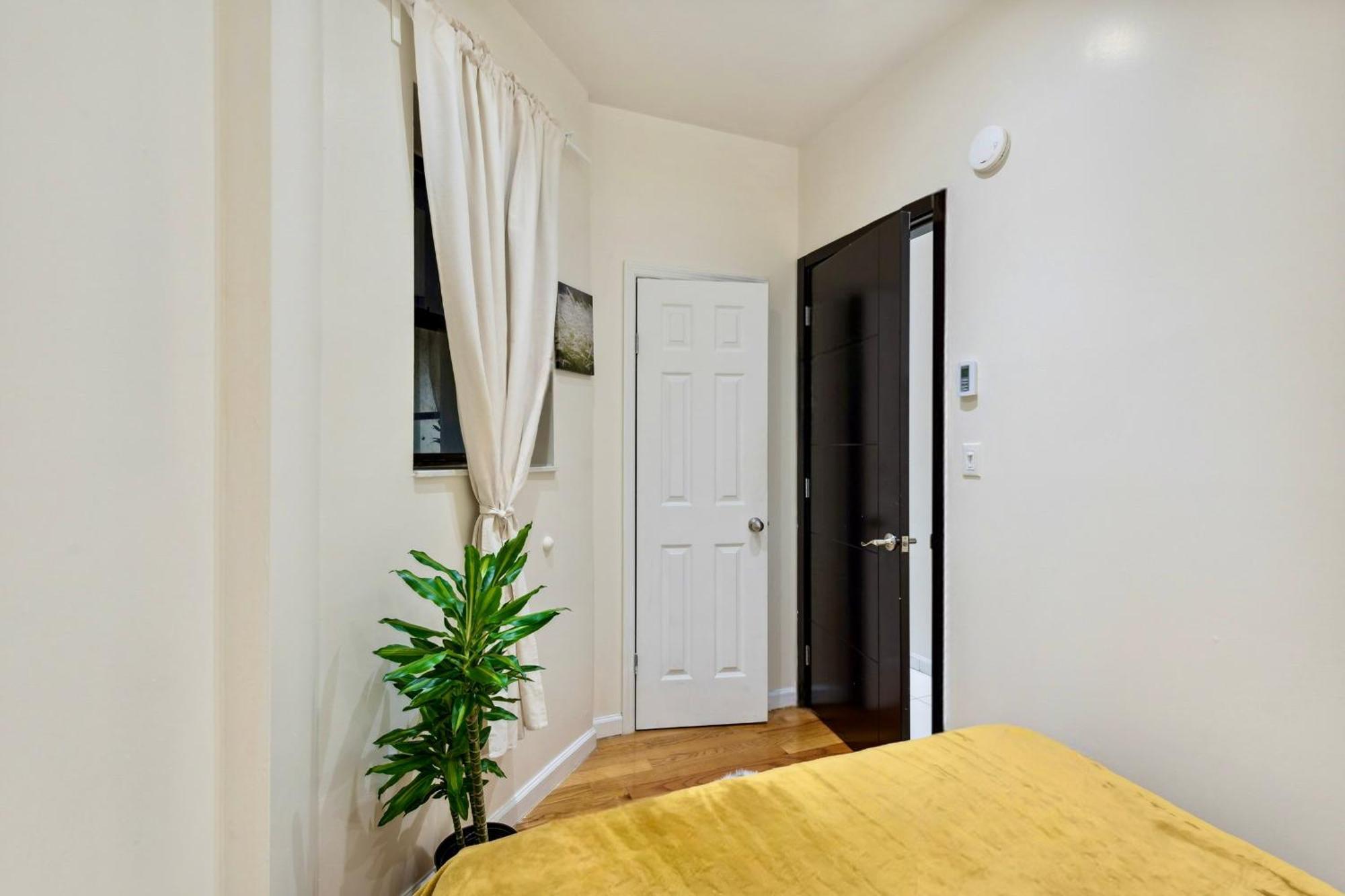 Central & Cozy 2 Bd Apt In Manhattan 뉴욕 외부 사진
